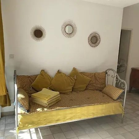Le Clos De La Tour Piscine Chauffee קסיס